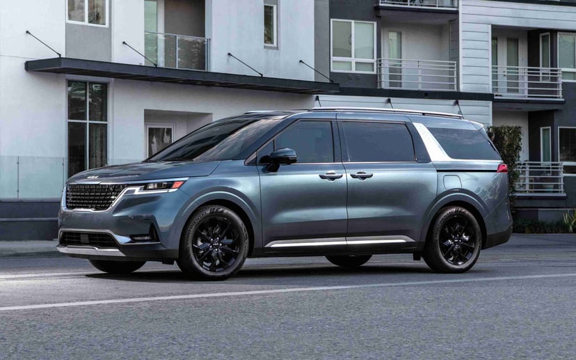 2022 Carnival 7 Passenger Fotor