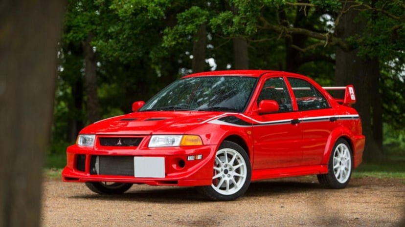Performance cars that break symmetry rules, photo 4